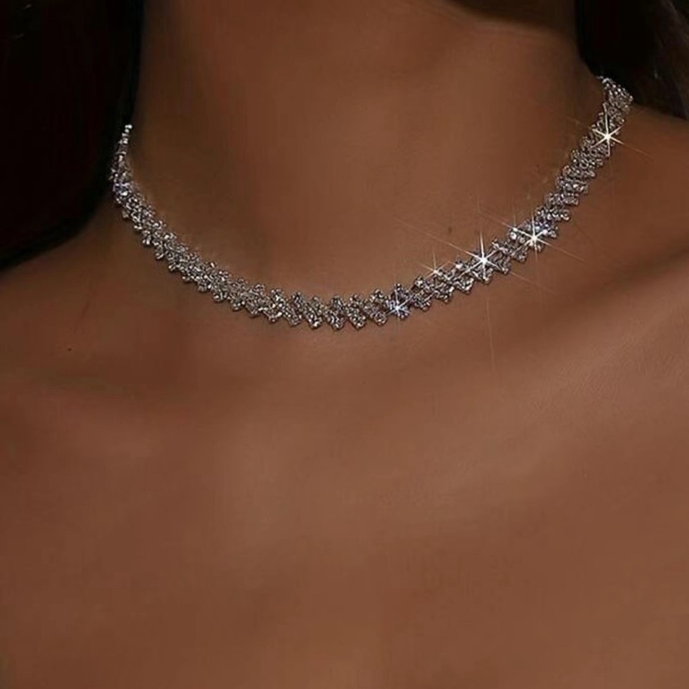 Rhinestone Necklace for Women|Daily Everyday Fashion Jewelry|All-match jewelry